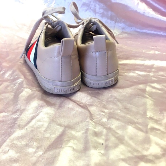 TOMMY HILFIGER - Picture 6 of 6